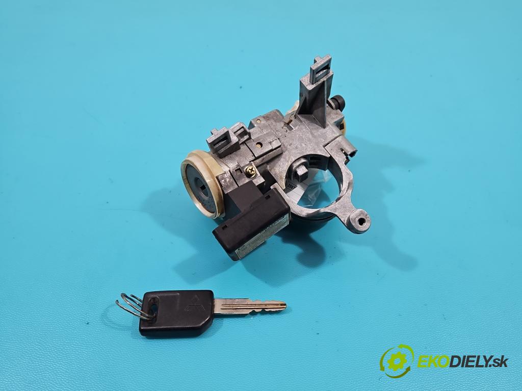 Mitsubishi Pajero Pinin 1998-2007 1.8 GDI 120 HP automatic 88 kW 1834 cm3 3- Spínačka  (Spínacie skrinky a kľúče)