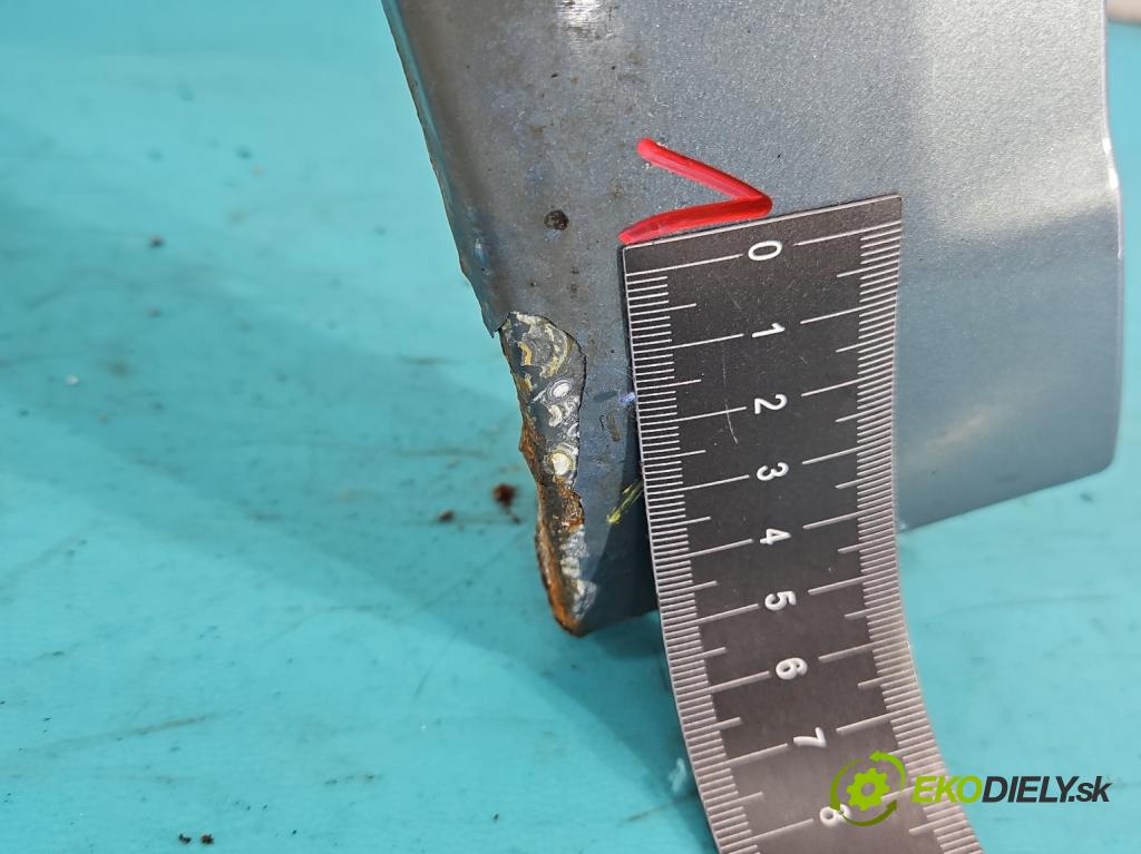 Vw Passat CC 2008-2016 2.0 tdi 170 hp automatic 125 kW 1968 cm3 4- blatnik přední levý  (Predné ľavé)