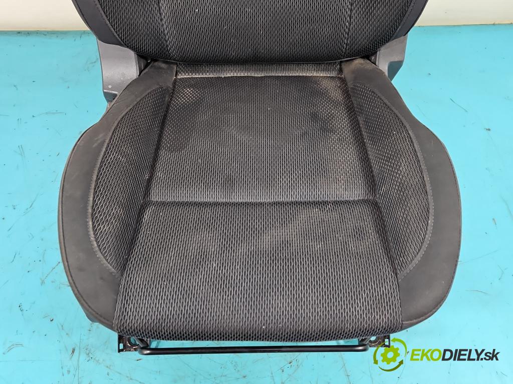 Renault Koleos I 2008-2016 2.0 dci 150 HP manual 110 kW 1995 cm3 5- Sedačka pravý  (Sedačky, sedadlá)