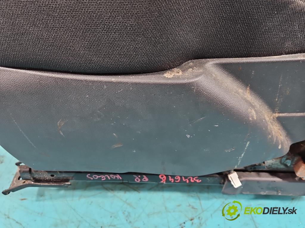 Renault Koleos I 2008-2016 2.0 dci 150 HP manual 110 kW 1995 cm3 5- Sedačka pravý  (Sedačky, sedadlá)