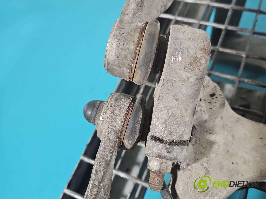 Audi A4 B6 2000-2004 2.0 20V 131 HP manual 96 kW 1984 cm3 4- náboj pravé (Náboje)