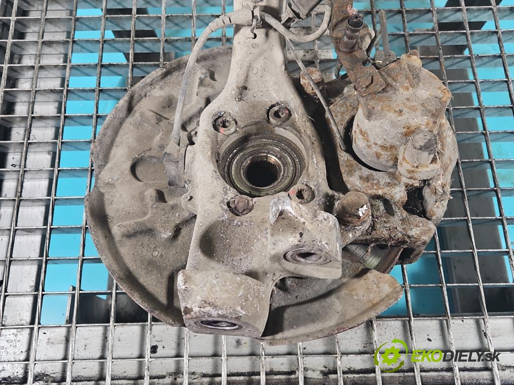 Audi A4 B6 2000-2004 2.0 20V 131 HP manual 96 kW 1984 cm3 4- náboj pravé (Náboje)