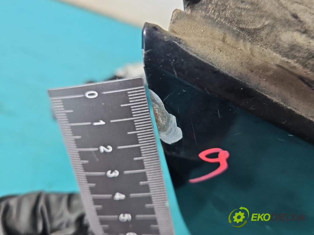 Alfa romeo 159 1.9 jtd 120 hp manual 88 kW 1910 cm3 5- zadní kufrové dveře  (Zadní kapoty)