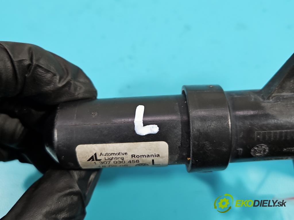 Vw Passat CC 2008-2016 2.0 tdi 170 HP automatic 125 kW 1968 cm3 4- ostrekovač reflektor: ľavý 3C8955103 (Motorčeky, čerpadlá ostrekovačov)