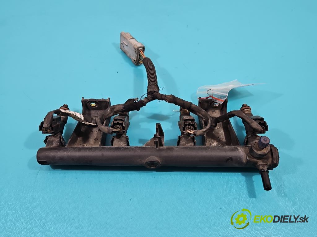 Citroen C4 I 2004-2011 1.6 16V 109 HP manual 80 kW 1587 cm3 5- vstrek 0280158057 (Vstrekovače)