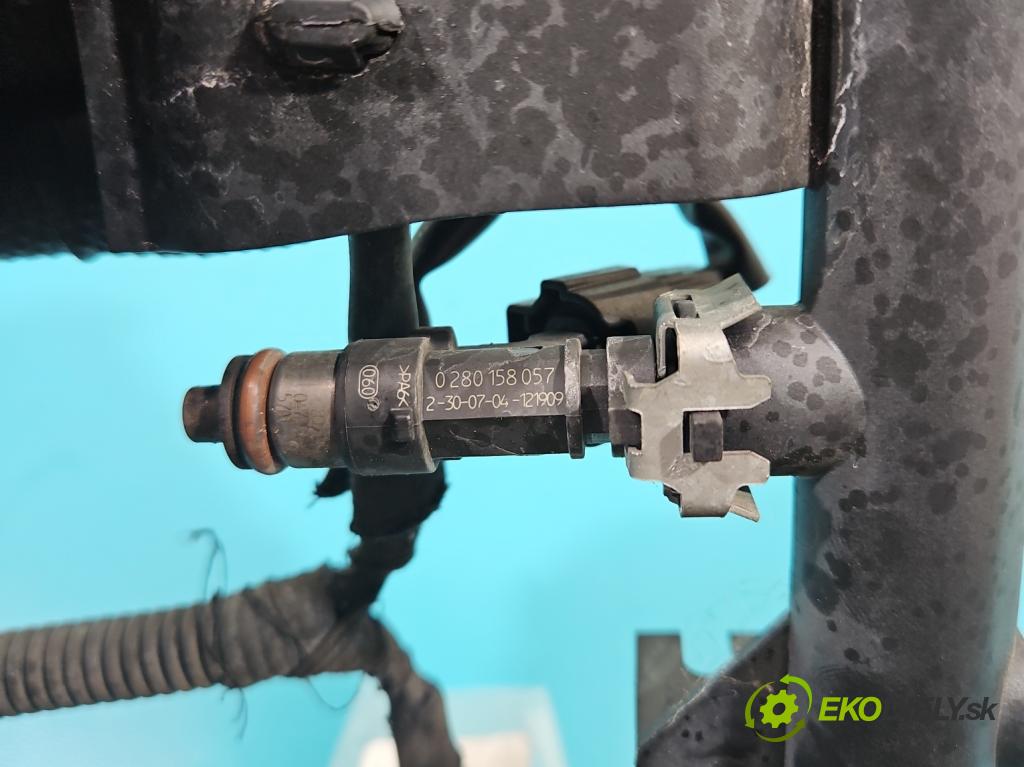 Citroen C4 I 2004-2011 1.6 16V 109 HP manual 80 kW 1587 cm3 5- vstrek 0280158057 (Vstrekovače)