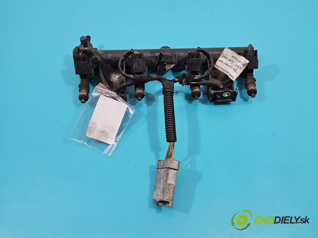 Citroen C4 I 2004-2011 1.6 16V 109 HP manual 80 kW 1587 cm3 5- vstrek 0280158057 (Vstrekovače)