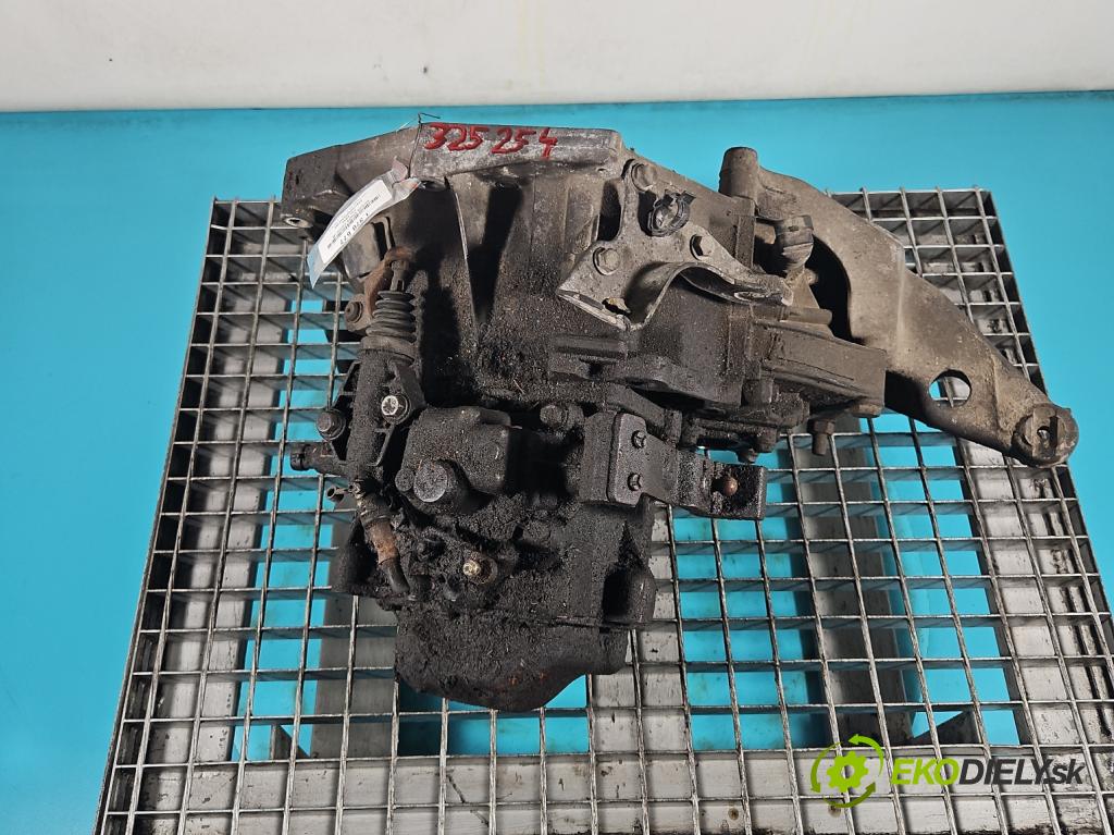 Fiat Albea 1.2 16V 80 HP manual 59 kW 1242 cm3 4- prevodovka stupeň,rýchlosť manual