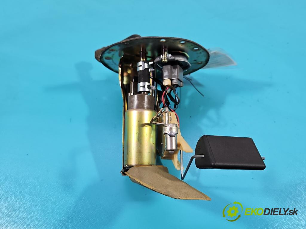 Toyota Corolla E10 1,4.0 16V 75 HP manual 55 kW 1332 cm3 5- čerpadlo palivo