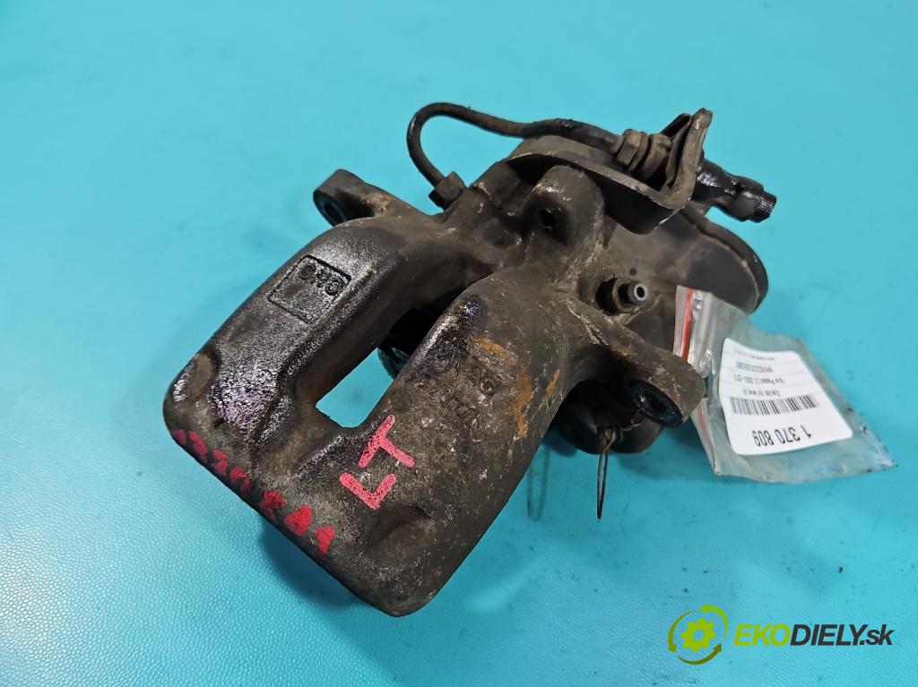 Vw Passat CC 2008-2016 2.0 tdi 170 hp automatic 125 kW 1968 cm3 4- brzdič zadní levý  (Klika dveří ostatní)