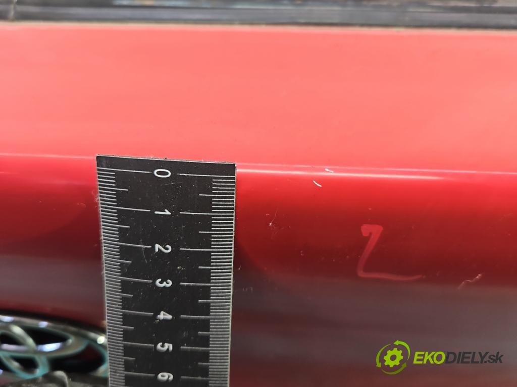 Toyota Corolla E10 1,4.0 16V 75 hp manual 55 kW 1332 cm3 5- zadní kufrové dveře  (Zadní kapoty)