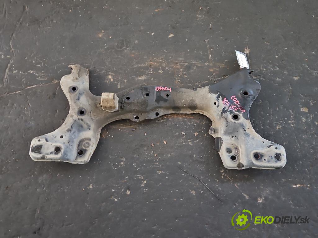 Toyota Corolla E10 1,4.0 16V 75 HP manual 55 kW 1332 cm3 5- výstuha motora