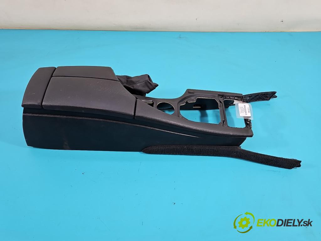 Bmw 5 E60 2003-2010 2.5 R6 N53: 190 HP automatic 140 kW 2497 cm3 5- operadlo 31995-0000 (Lakťové opierky)