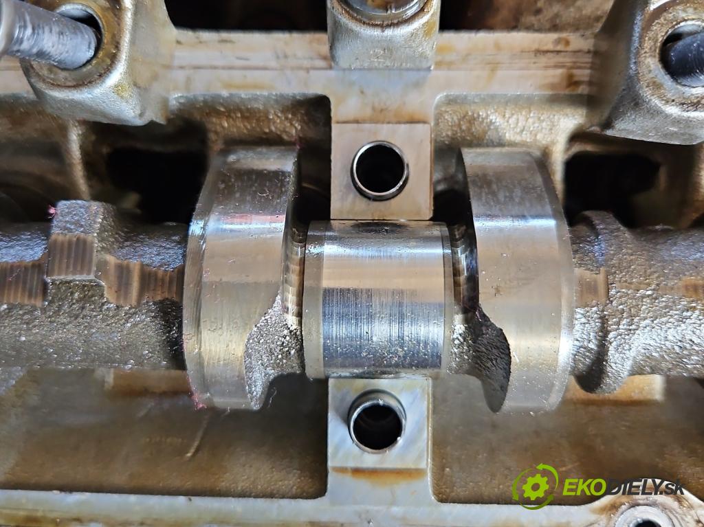 Ford Focus Mk1 1998-2004 2.0 16V 131 HP manual 96 kW 1988 cm3 5- Hlava: motora XS7G-6090-AC