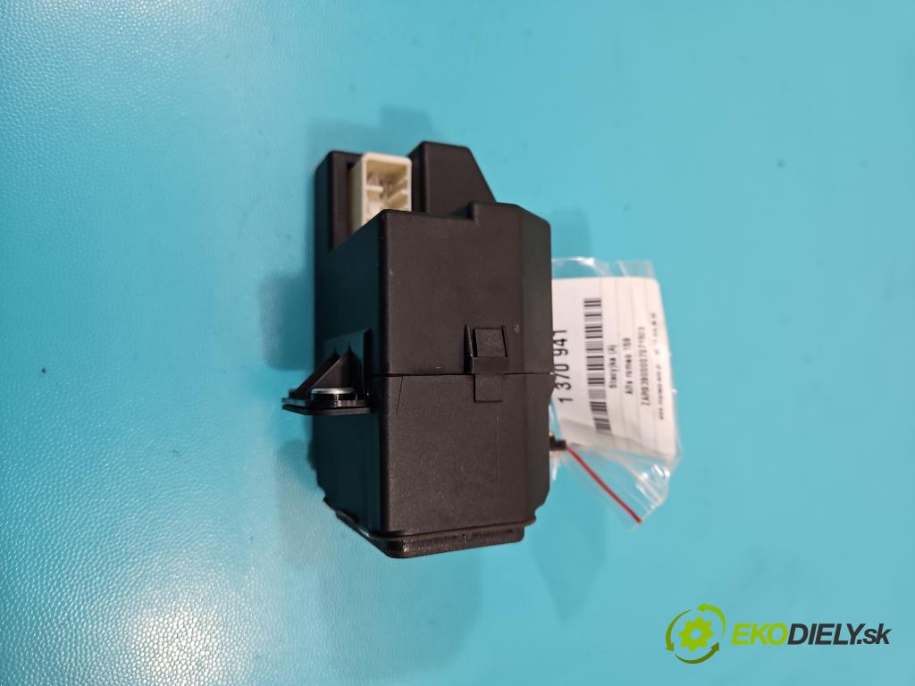 Alfa romeo 159 1.9 jtd 120 HP manual 88 kW 1910 cm3 5- Spínačka 1560616200 (Spínacie skrinky a kľúče)