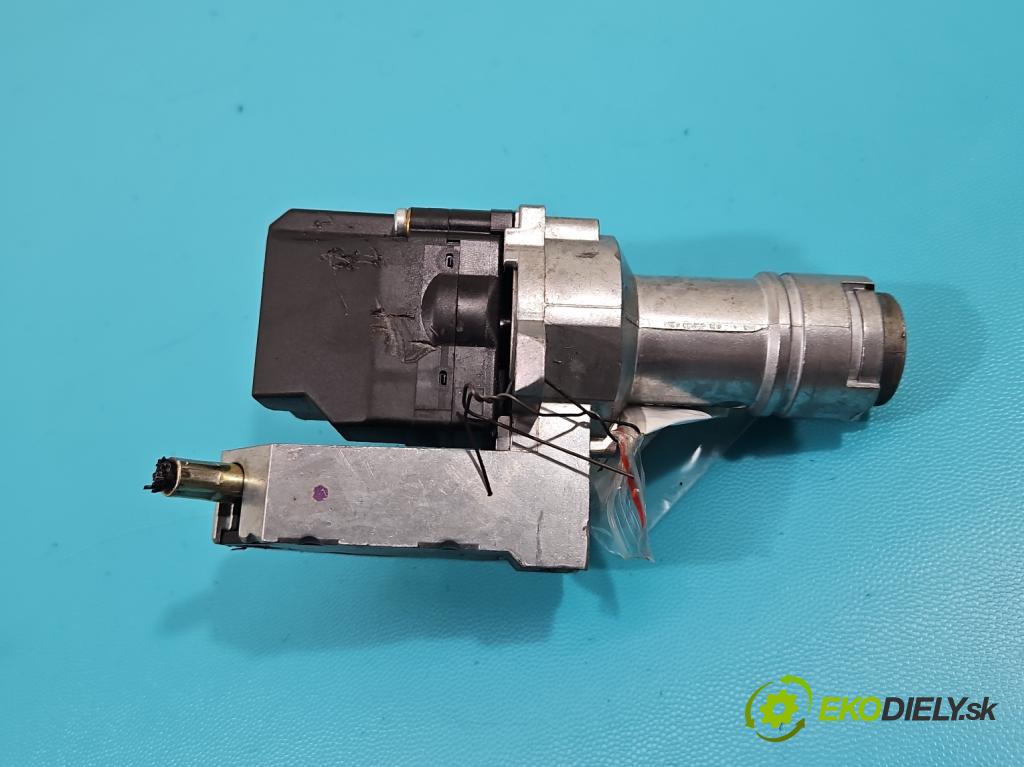 Saab 9-5 2.3 T 185 HP automatic 136 kW 2290 cm3 5- Spínačka  (Spínacie skrinky a kľúče)