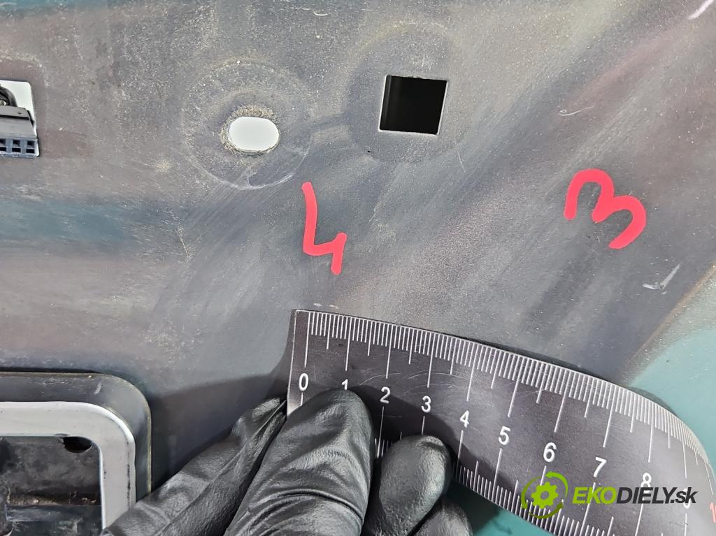 Opel Meriva B 2010-2017 1.4 T 120 hp manual 88 kW 1364 cm3 5- zadní kufrové dveře  (Zadní kapoty)