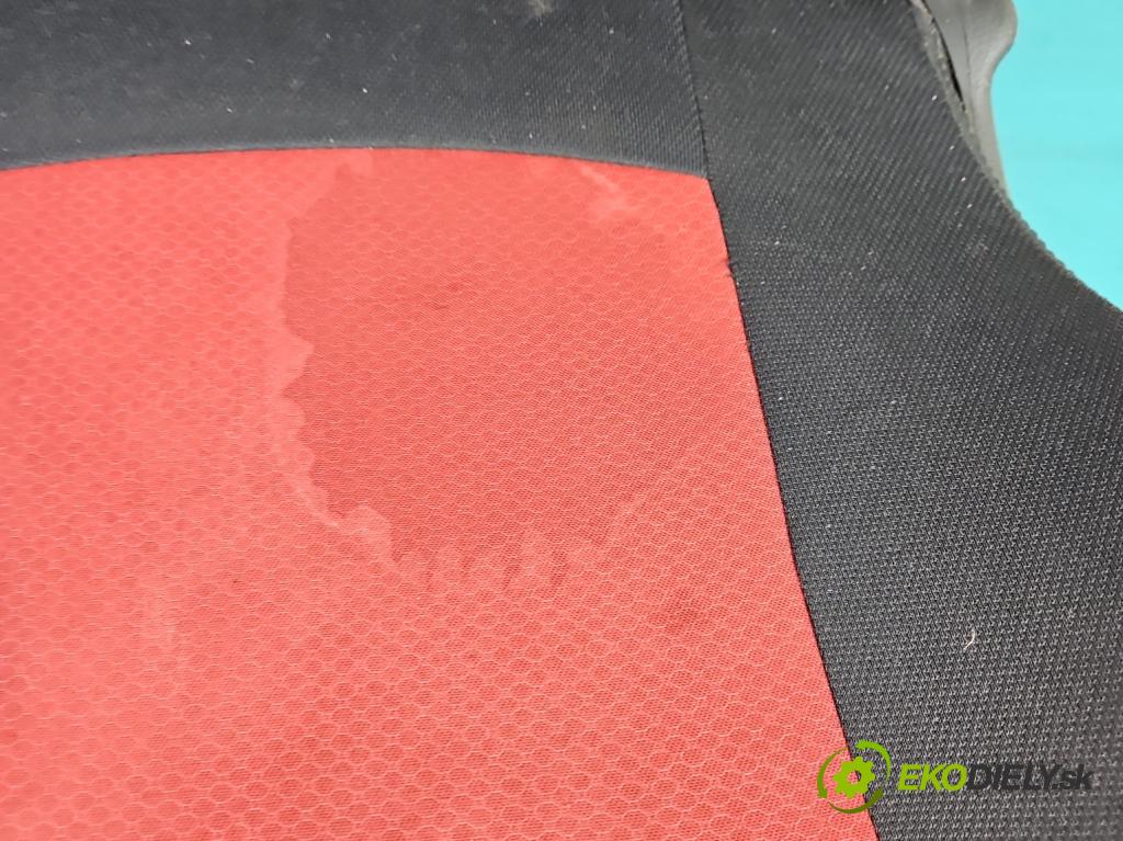 Mini One I 2000-2006 1.6 16V 90 HP manual 66 kW 1598 cm3 3- Sedačka pravý  (Sedačky, sedadlá)