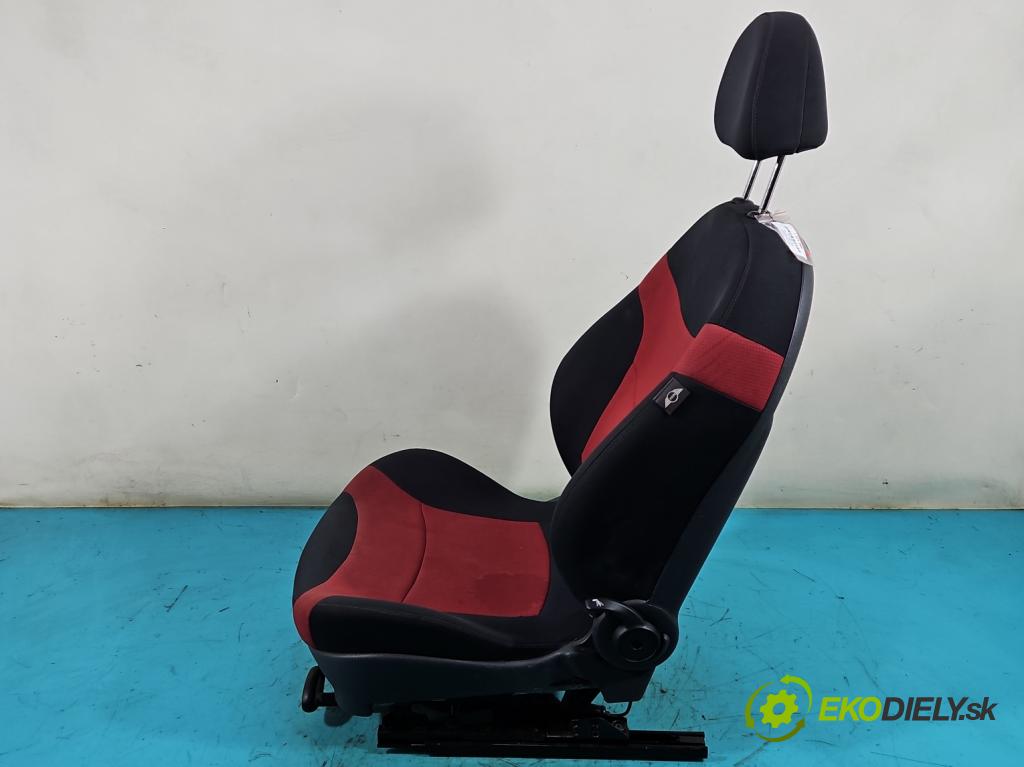 Mini One I 2000-2006 1.6 16V 90 HP manual 66 kW 1598 cm3 3- Sedačka pravý  (Sedačky, sedadlá)