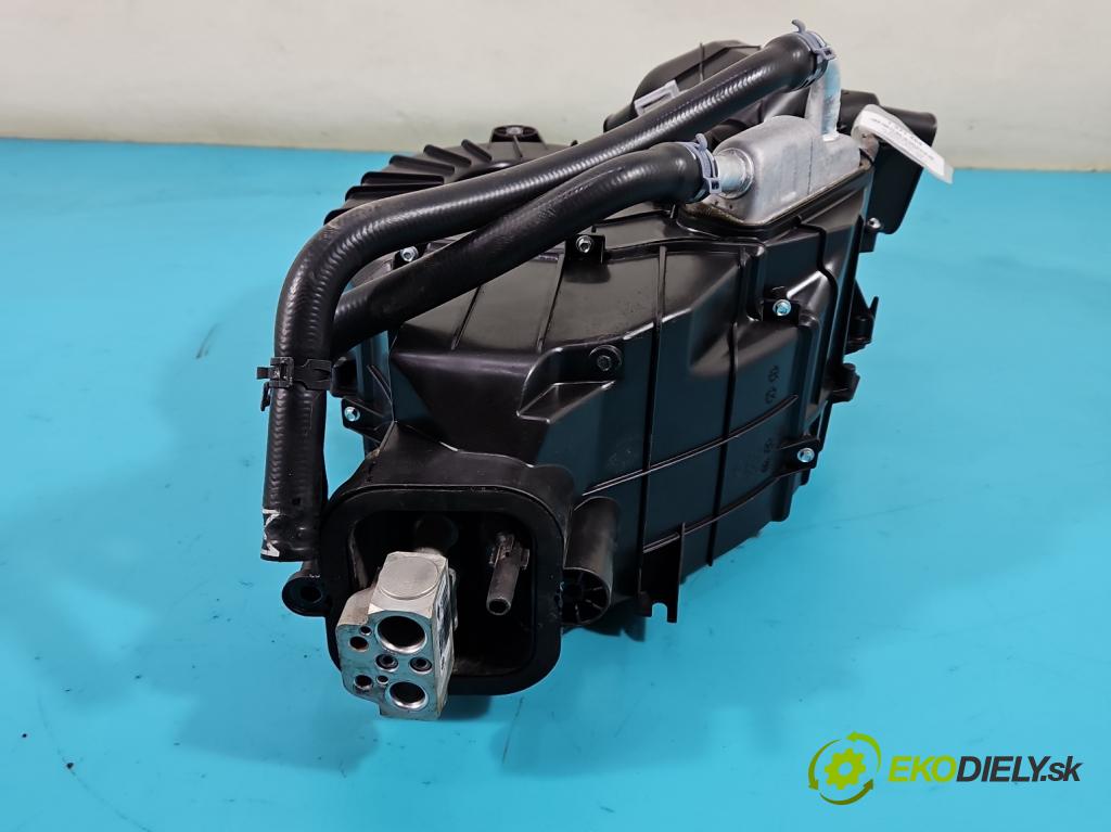 Vw Sharan II 2010-2022 2.0 tdi 170 hp automatic 125 kW 1968 cm3 5- radiátor 52420214 (Radiátory topení)