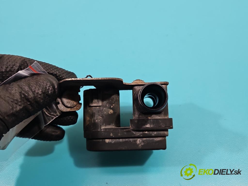 Vw Sharan II 2010-2022 2.0 tdi 170 hp automatic 125 kW 1968 cm3 5- ventil ohřívač: H57 Z2000 (Ventily topení)