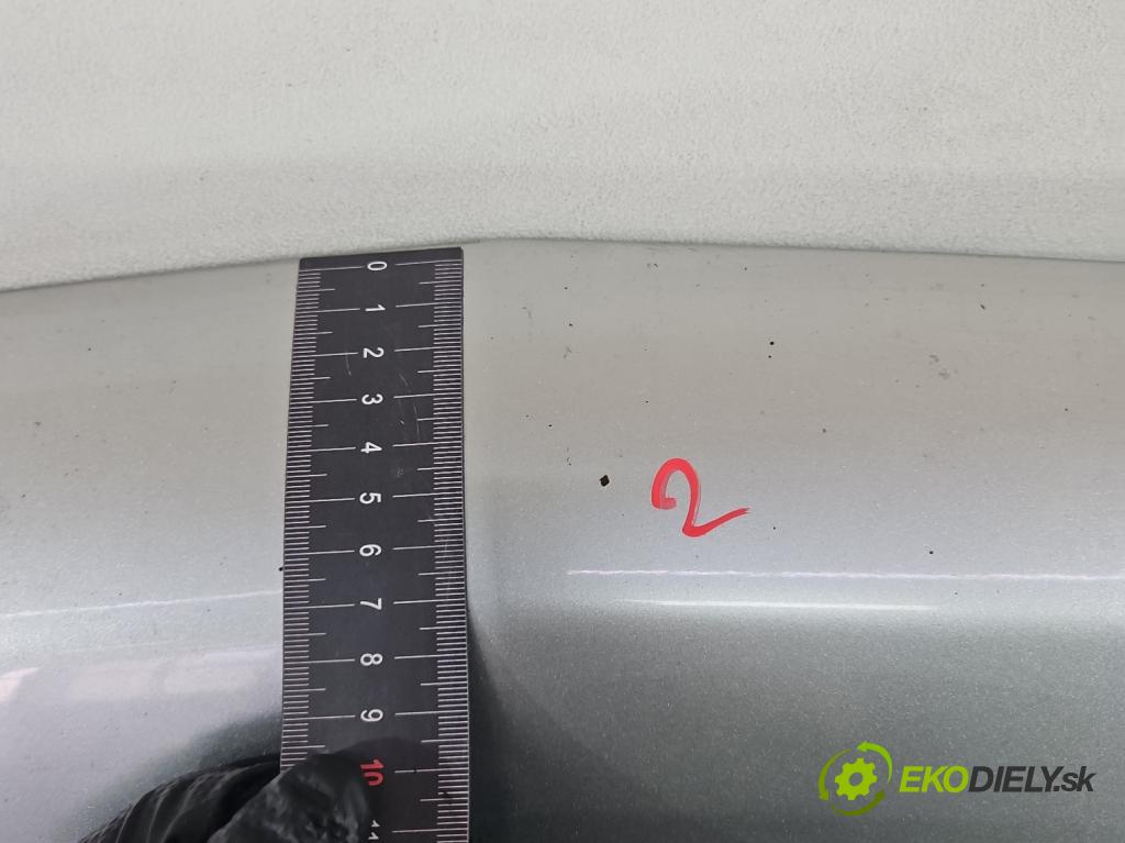 Nissan X-trail I T30 2001-2007 2.0 16V 140 HP manual 103 kW 1998 cm3 5- kapota predná