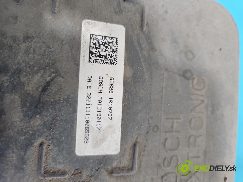 Vw Sharan II 2010-2022 2.0 tdi 170 HP automatic 125 kW 1968 cm3 5- Nádrž: AdBlue: F01C190117