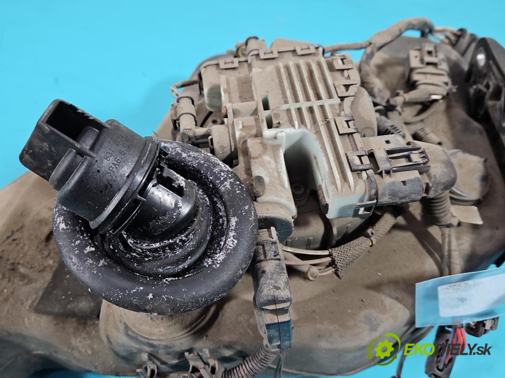 Vw Sharan II 2010-2022 2.0 tdi 170 HP automatic 125 kW 1968 cm3 5- Nádrž: AdBlue: F01C190117