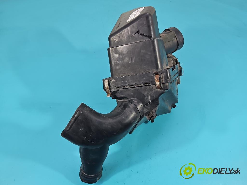 Nissan X-trail I T30 2001-2007 2.0 16V 140 HP manual 103 kW 1998 cm3 5- obal filtra vzduchu 8H301 (Obaly filtrov vzduchu)