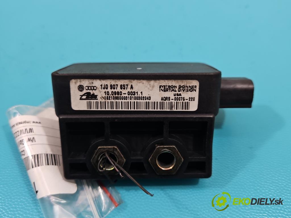 Vw Golf IV 1997-2003 1.9 tdi 90 hp manual 66 kW 1896 cm3 5- snímač ESP 1J1907637A
