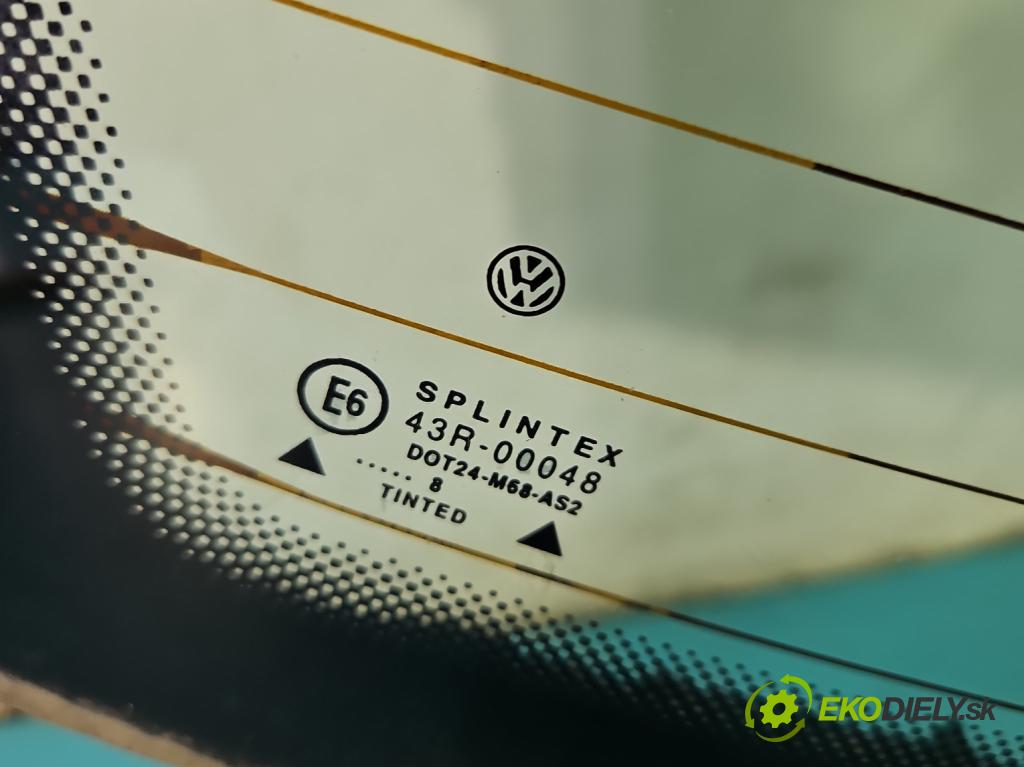Vw Passat B5 1995-2005 1.8 20V 125 hp manual 92 kW 1781 cm3 4- sklo zadní  (Okna zadní)
