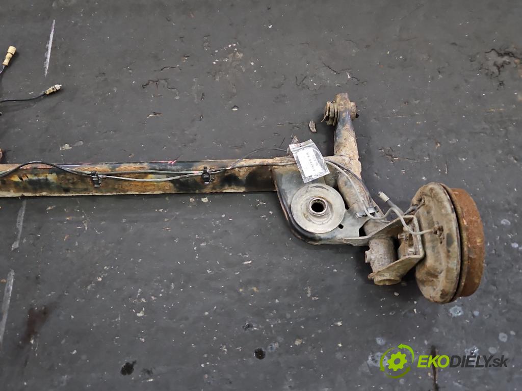 Renault Clio II 1998-2012 1.4 16V 98 hp manual 72 kW 1390 cm3 3- zadní výztuha  (Výztuhy zadní)