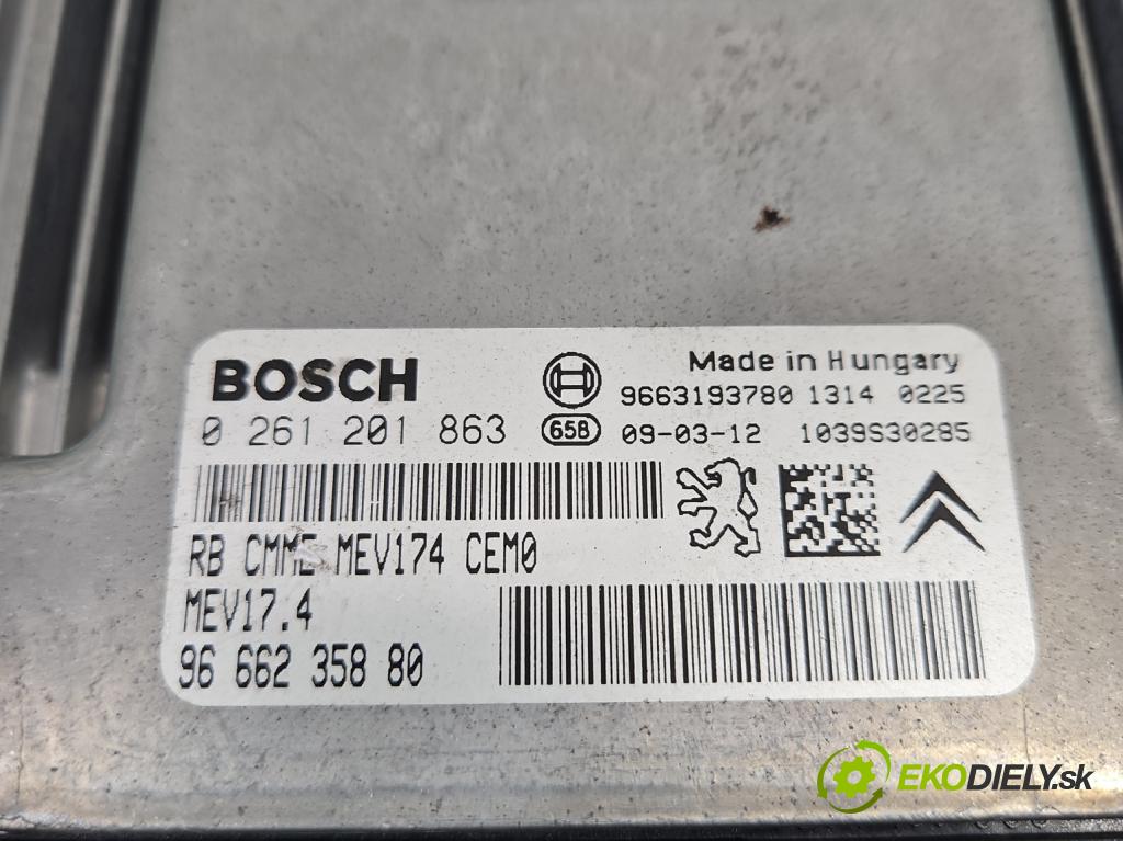 Peugeot 308 I 2007-2013 1.6 16V 120 hp manual 88 kW 1598 cm3 5- řídící jednotka motoru 0261201863