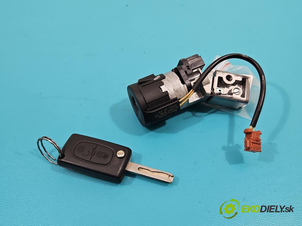 Peugeot 308 I 2007-2013 1.6 16V 120 HP manual 88 kW 1598 cm3 5- Spínačka  (Spínacie skrinky a kľúče)