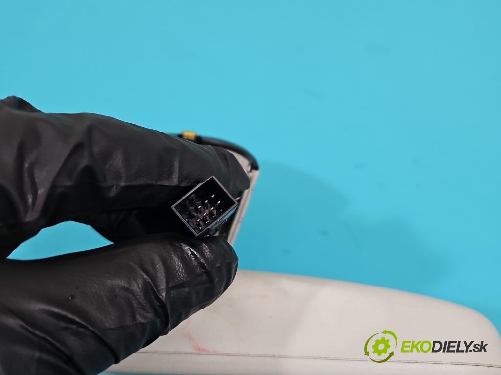 Audi A4 B8 2007-2015 3.0 tdi 239KM automatic 176 kW 2967 cm3 5- zpětné zrcátko vnitřní 8R0857511B (Světla vnitřní)