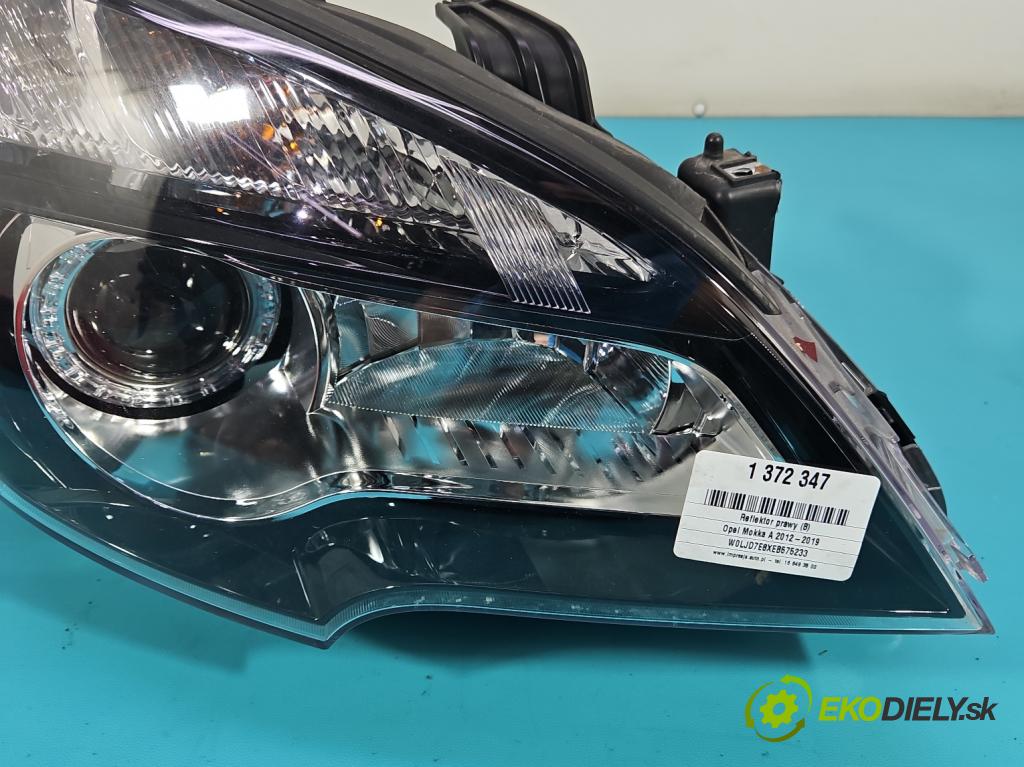 Opel Mokka A 2012-2019 1.4 T 140 HP automatic 103 kW 1364 cm3 5- Reflektor: pravý  (Pravé)