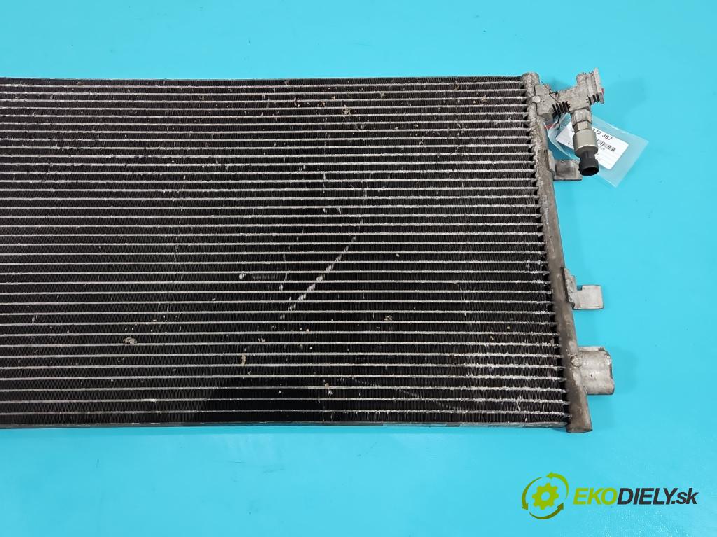 Renault Fluence 1.6 16V 110 HP manual 81 kW 1598 cm3 4- chladič klimatizácie  (Chladiče klimatizácie)