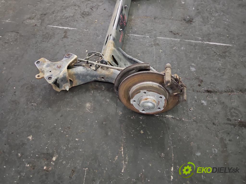 Renault Fluence 1.6 16V 110 hp manual 81 kW 1598 cm3 4- zadní výztuha  (Výztuhy zadní)