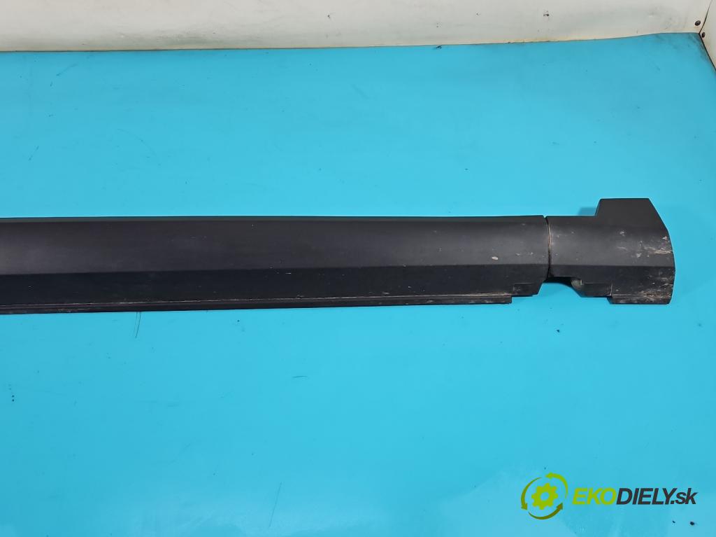 Peugeot 2008 I 2013-2019 1.6 hdi 92 hp manual 68 kW 1560 cm3 5- lišta práh: pravé  (Prahová lišta)