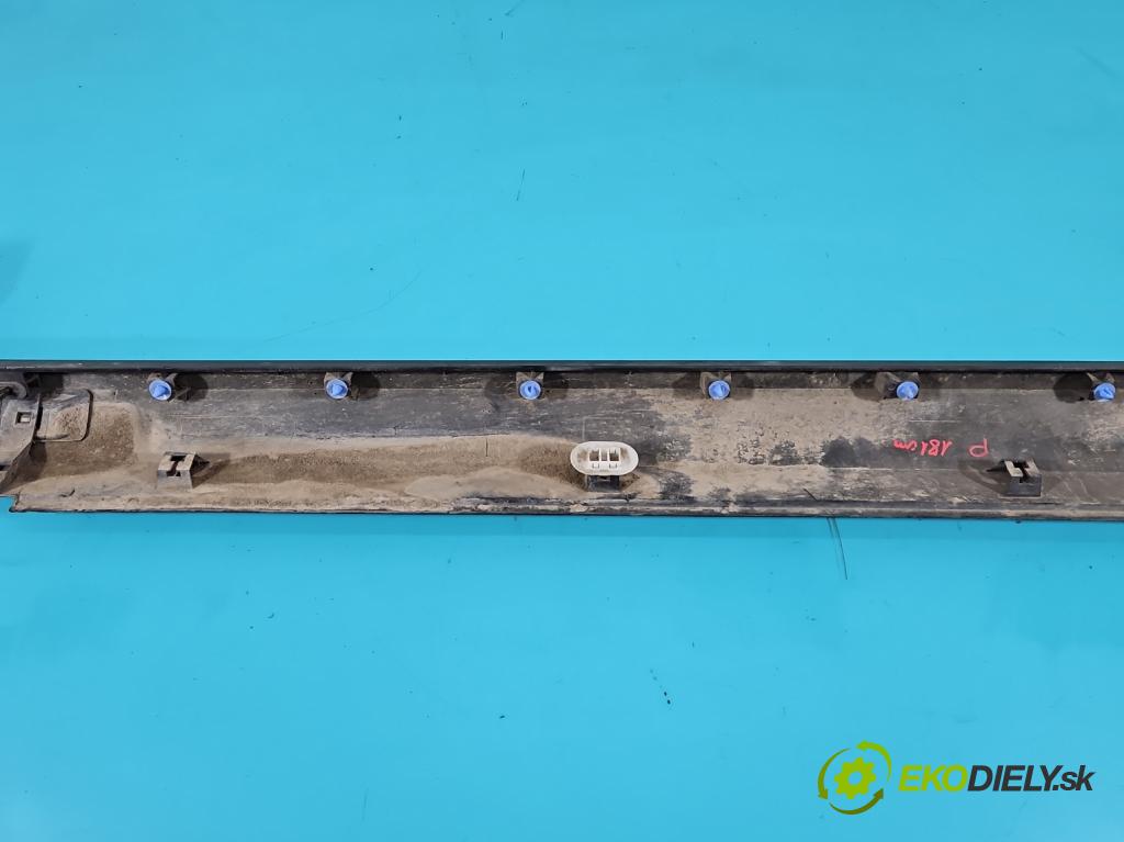 Peugeot 2008 I 2013-2019 1.6 hdi 92 hp manual 68 kW 1560 cm3 5- lišta práh: pravé  (Prahová lišta)