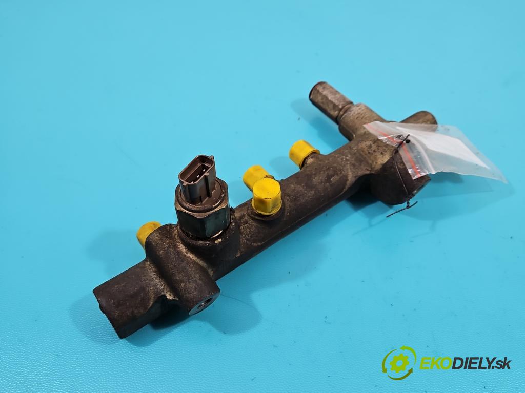 Opel Meriva A 2002-2010 1.7 cdti 101 HP manual 74 kW 1688 cm3 5- lišta vstrekovacia  (Vstrekovacie lišty)