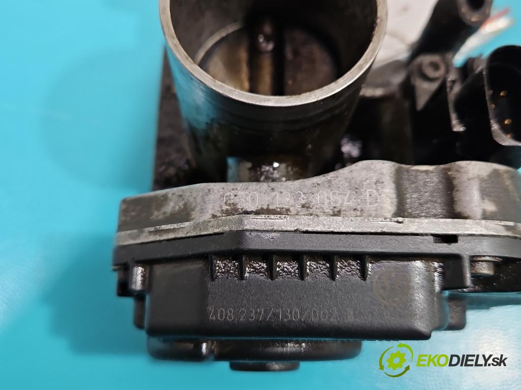 Vw Golf III 1991-1998 1.6 75 HP manual 55 kW 1598 cm3 5- klapka 030133064D (Škrtiace klapky)