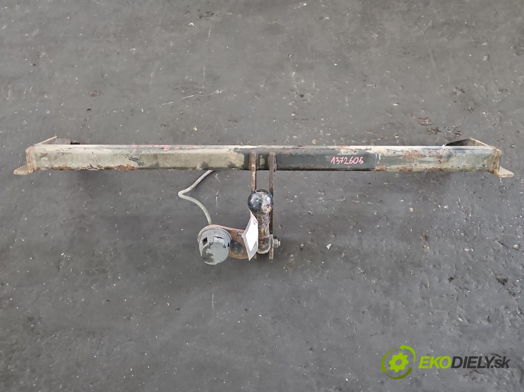 Vw Golf III 1991-1998 1.6 75 hp manual 55 kW 1598 cm3 5- oko tažné  (Tažná zařízení)