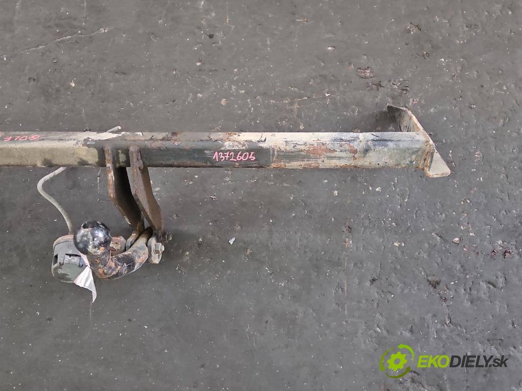 Vw Golf III 1991-1998 1.6 75 hp manual 55 kW 1598 cm3 5- oko tažné  (Tažná zařízení)