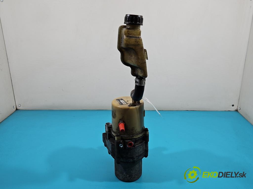 Mazda 5  2005-2010 2.0 16V 145 HP manual 107 kW 1999 cm3 5- čerpadlo posilovač  (Servočerpadlá, pumpy riadenia)