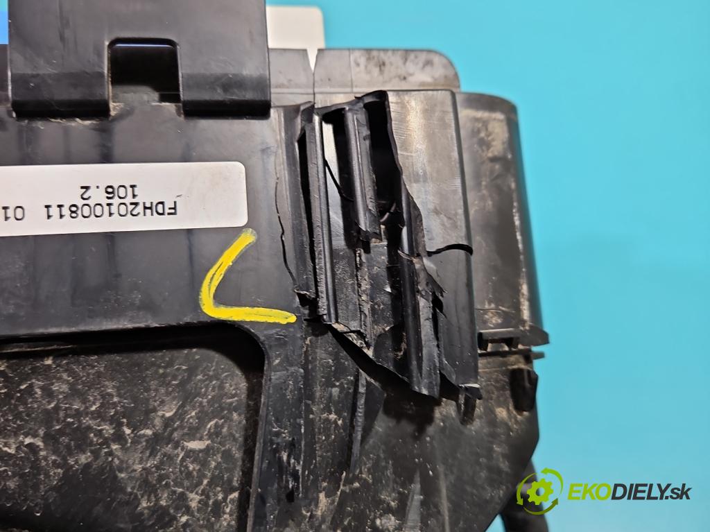 Hyundai I30 I 2007-2012 2.0 16V 143 hp automatic 105 kW 1975 cm3 5- skříňka pojistková 91951-0Q000 (Pojistkové skříňky)