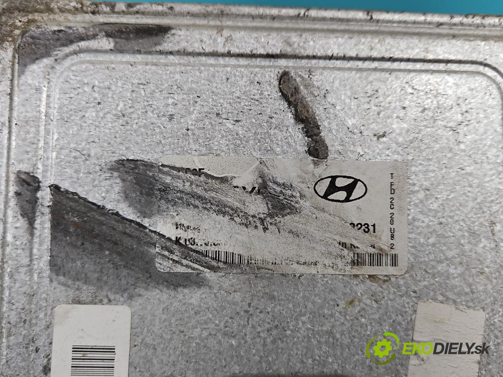 Hyundai I30 I 2007-2012 2.0 16V 143 hp automatic 105 kW 1975 cm3 5- řídící jednotka motoru