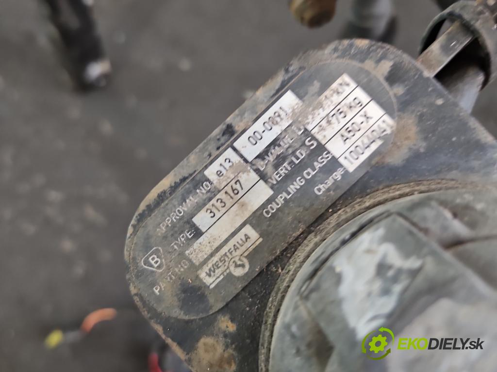 Mercedes C W203 2000-2007 2.0 kompressor 163 hp manual 120 kW 1998 cm3 4- oko tažné  (Tažná zařízení)