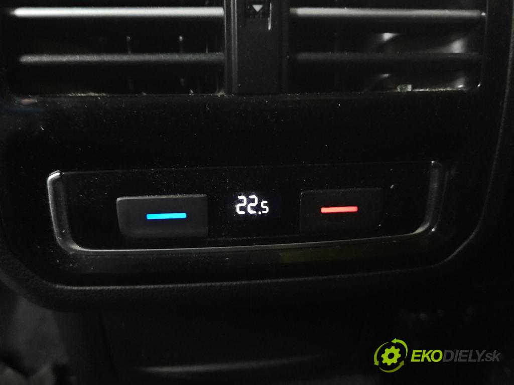 Vw Passat B8 2014 - 2.0 tdi 150 HP automatic 110 kW 1968 cm3 5- panel kúrenia 3G0907049B