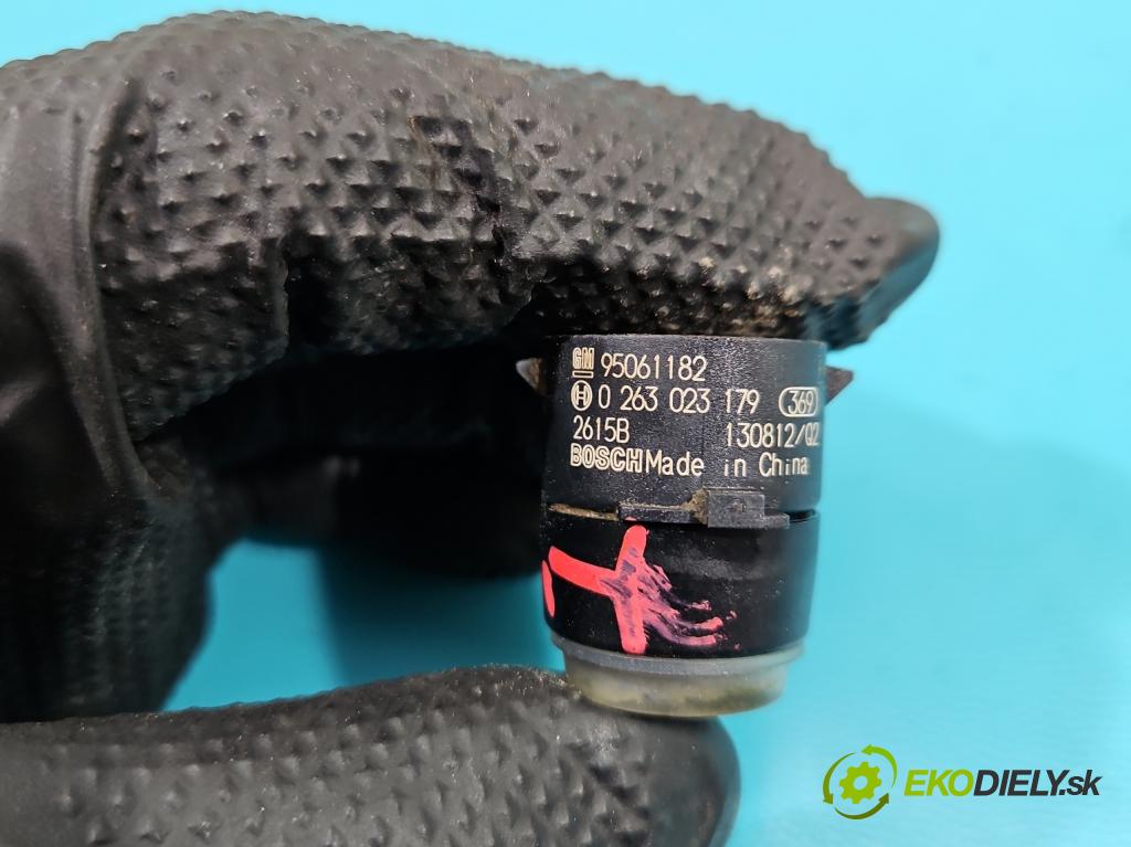 Opel Mokka A 2012-2019 1.4 T 140 hp automatic 103 kW 1364 cm3 5- snímač parkování 95061182